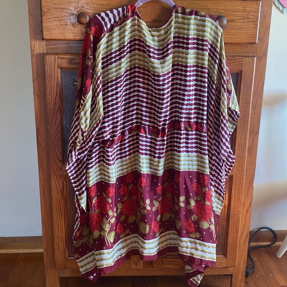 Darn Good Yarn Anaya tunic size Regular - Picture 2 of 6